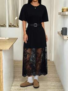 SHEIN PETITE 纯色圆领短袖宽松休闲蕾丝连衣裙,适合外出、通勤、机场穿搭、复古风女装、外出连衣裙、教师装、女士连衣裙,尽显优雅气质。 - 黑色 - 查看 11