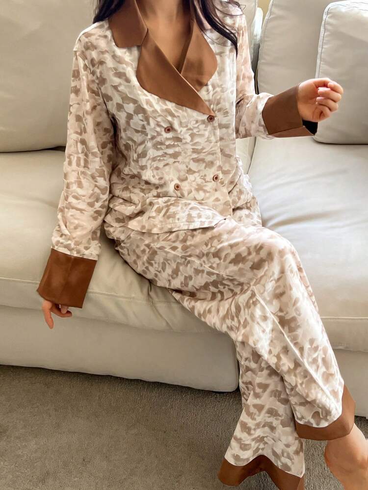 Elegant Patterned Print Color Block Women Pajama Set