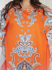 Pretty and Ole Plus Size Batwing Sleeve Round Neck Printed Loose Fit Dress, Suitable For Vacation And Gatherings - Orange - View 3