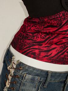 SHEIN ICON Crop top con escote en V y estampado de leopardo sexy Y2K para mujer - Rojo - Ver 5