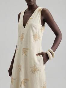 Ontre 2026春夏女士超长连衣裙，无袖V领花卉提花深V领时尚超长连衣裙设计，女士沙滩裙，收腰A字宽松版型，度假风，女士连体泳衣，绿色，刺绣花卉，抽象印花，派对，情人节连衣裙，吊带裙，高端波西米亚设计，春夏服装，沙滩装，度假装，时尚百搭女士超长连衣裙 - 米色 - 查看 6