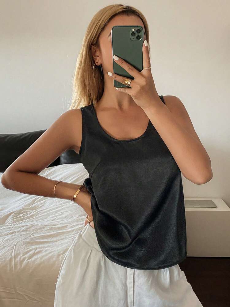 Elegant Minimalist Satin Camisole Top With Built-In Padded Bra For Women