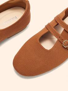 Ressula Women's Fashionable Comfortable Casual Flat Slip-On Shoes - Brown - View 6