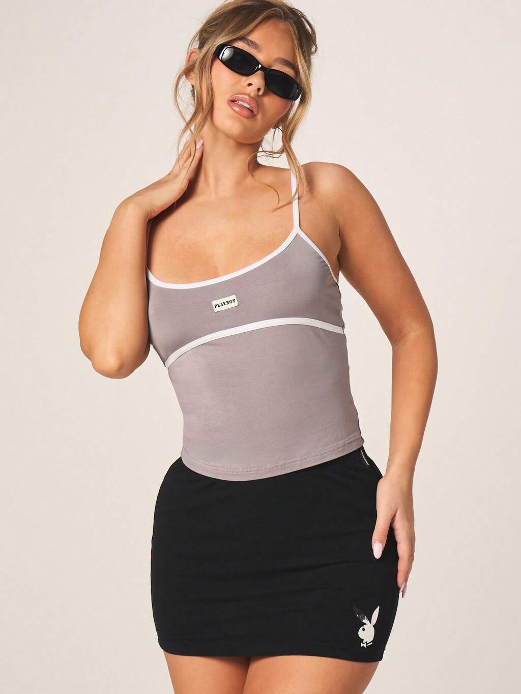 Missguided x Playboy Débardeur gris à bordure blanche