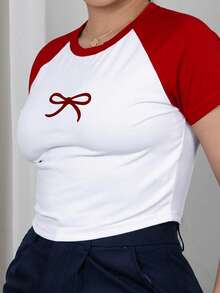 Melissa Matos Casual Red & White Round Neck Fitted Cropped Raglan Sleeve Short Sleeve T-Shirt, Red Bow Print,Vintage,Red TopIn Fall/Winter - Red and White - View 3