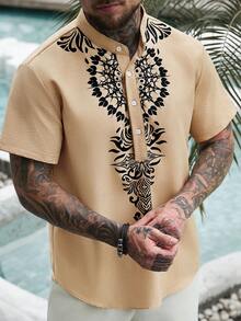 Manfinity Homme Áo sơ mi nam tay ngắn in họa tiết độc đáo, thích hợp cho các bữa tiệc, mặc đôi bố con, trang phục cho bố, áo sơ mi cao bồi miền Tây, áo sơ mi họa tiết miền Tây, áo sơ mi in hình totem. - Màu Khaki - Xem 3