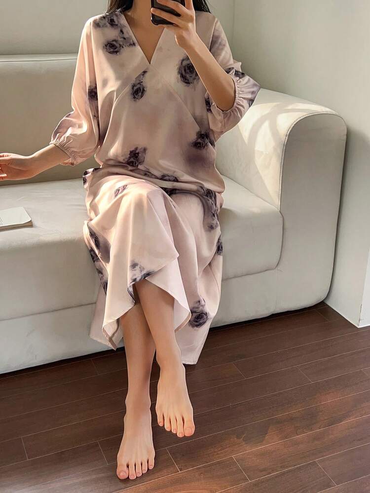 Elegant Floral Print Loose Women's Nightgown, Summer