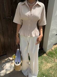 SHEIN EZwear 亚麻色梭织女式休闲夏季度假短袖衬衫，优雅女式短袖衬衫，奶油色衬衫，荷叶边衬衫，夏季女式上衣，休闲收腰上衣 - 卡其色 - 查看 4