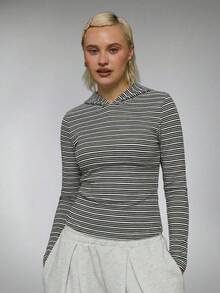 COUREZ Long Sleeve Fitted Stripe Hooded Top - Multicolor - View 4