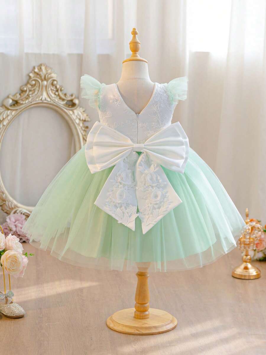 Glamorique Kids 花童、生日派对、婚礼、节日礼服、小女孩公主蕾丝连衣裙、大蝴蝶结、柔软面料,适合正式场合、钢琴演奏、主持、派对或特殊场合,拍摄艺术照,展现自然美丽,四季皆宜,欧美风格绿色花童连衣裙,优雅春季女童连衣裙,薄荷绿花童连衣裙,精致春季女童连衣裙,祖母绿儿童公主裙,海沫绿幼儿连衣裙,女童蝴蝶结连衣裙,薄荷绿 - 綠色 - 查看 1