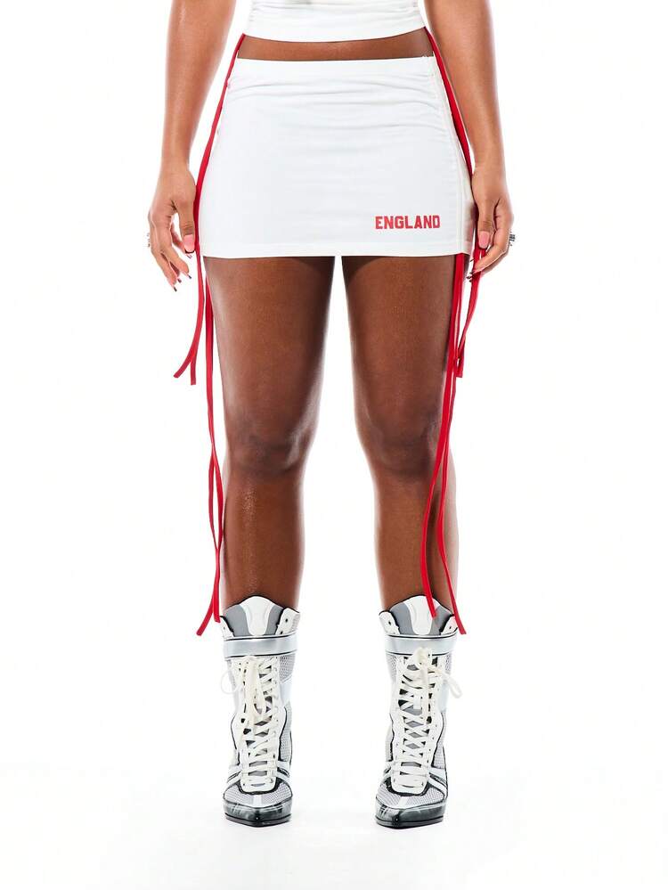 SUMWON WOMEN England Flagge Muster rote Krawattendetails Mini Rock mit niedriger Taille, weißer Bodycon Fußball EM