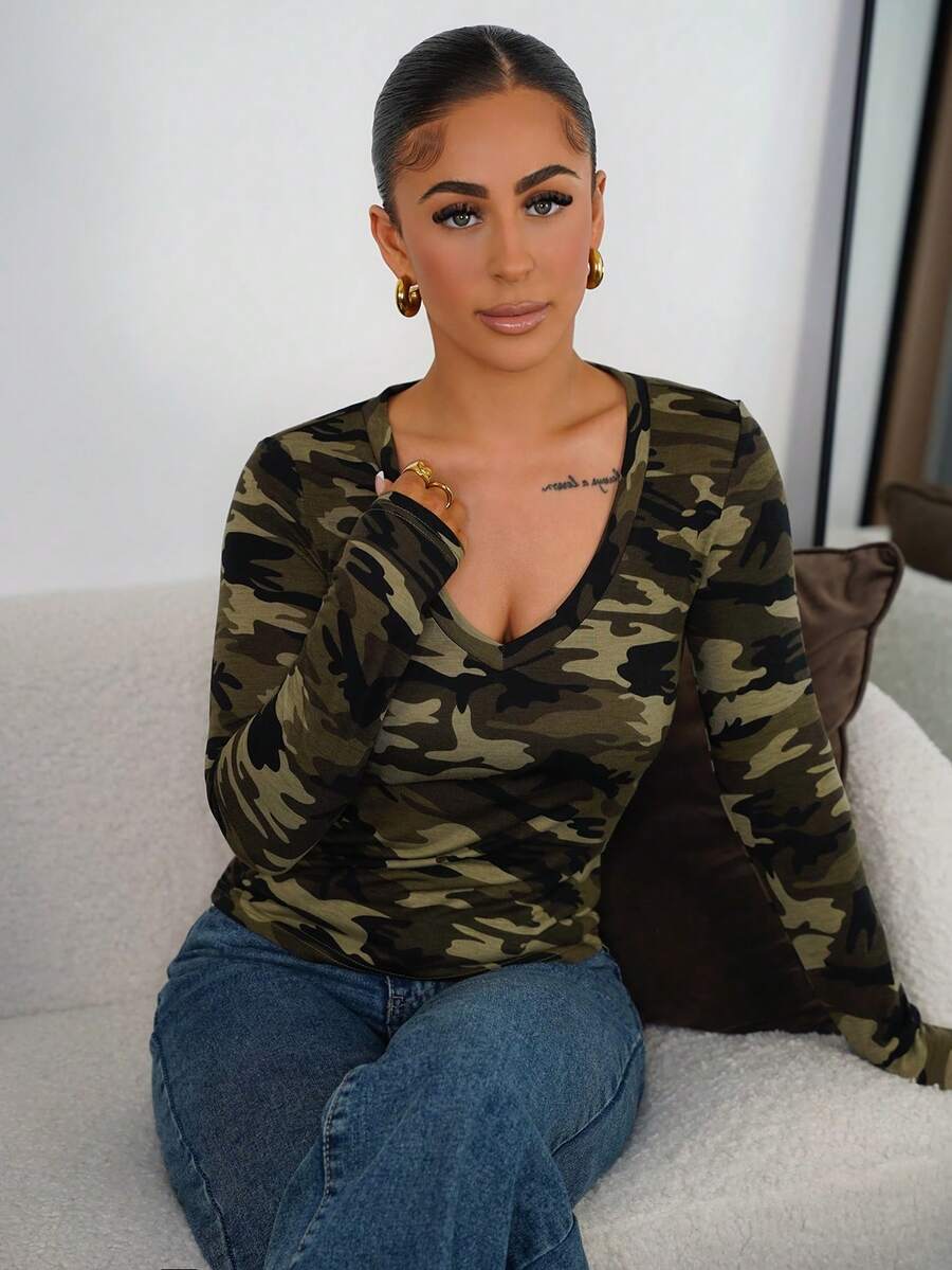 SAYEHFBABY 女士秋季Y2K外出街头风日常休闲迷彩图案抹胸长袖V领T恤 - 軍綠色 - 查看 1