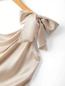 Franclia Women's Fashion Minimalist Satin V-Neck Ruched Fitted Camisole - Champagne - View 4