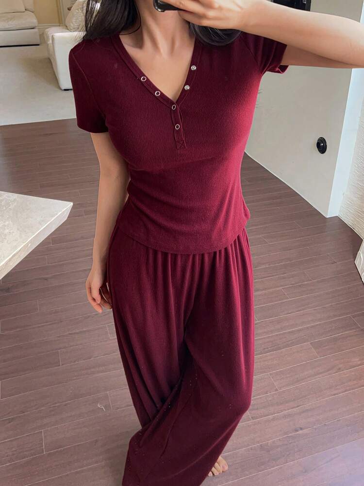 2pcs/Set Women's Solid V-Neck Fitted Short Sleeve T-Shirt And Loose Straight Long Pants Pajama Set, Summer