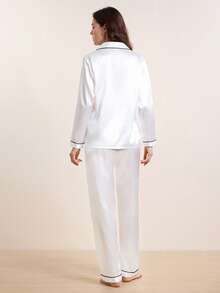 LuxeNights 撞色包边缎面睡衣套装 白色套装，秋冬服装 - 白色 - 查看 2