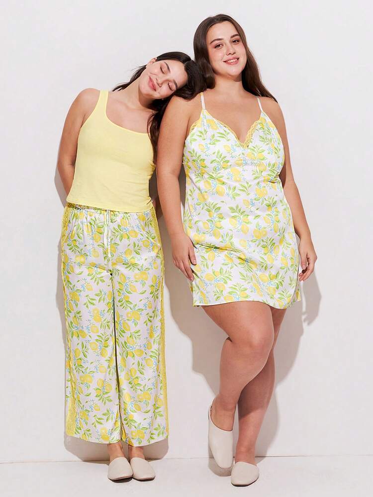 Vestito da notte in satin con motivo a limone, senza maniche, leggero e ariose, pigiama estivo per donne curvy taglia grande