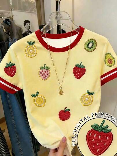 Resyla Camiseta de manga corta con cuello redondo y estampado de fresa, talla grande y holgada para mujer