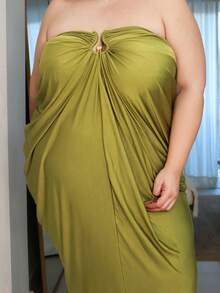 Pretty and Ole Plus Size Women's Fall And Winter Fashion Commuting Daily Metal Decorated Gathered Ruched Tube Bodycon Maxi Dress,Strapless Sleeveless Cocoon Wrapped Pleated Grass Green Knitted Fabric Sexy,Graduation Dress,Party Dress,Wedding Guest Dress,Prom Dress,Luxury Evening Dress For Women,Shiny Dress,Halloween ,Christmas,New Year, - Green - View 3