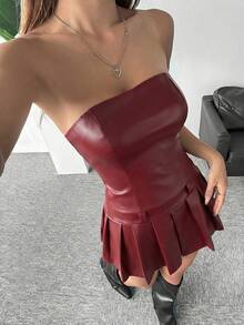 酒紅色