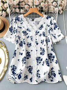 SHEIN LUNE 大码女式V领拼接花卉印花休闲优雅通勤短袖衬衫 - 藍白色 - 查看 1