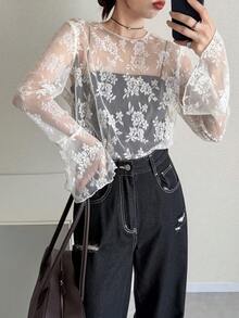 FRIFUL 女士圆领蕾丝面料修身喇叭袖纯色休闲T恤 - 杏色 - 查看 3