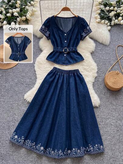 GlowEve Women's V-Neck Single-Breasted Floral Embroidery Pattern Casual Versatile Daily Wear Denim Blouse