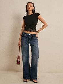 Poéselle Áo croptop tay ngắn viền ren đen dành cho nữ – Áo kiểu Y2K sành điệu, áo ren đen, áo croptop ren, áo croptop Y2K, trang phục thẩm mỹ, áo đi chơi, áo dự tiệc mùa hè, phong cách đường phố cá tính, màu trơn, cổ tròn, tay ngắn, ren tương phản, áo thun thời trang ôm sát, áo mùa hè, trang phục đi biển lễ Phục sinh cho nữ, áo cưới, áo kiểu thanh lịch cho nữ, áo kiểu thường ngày cho nữ, trang phục công sở Y2K cho nữ, áo đen. - màu đen - Xem 7