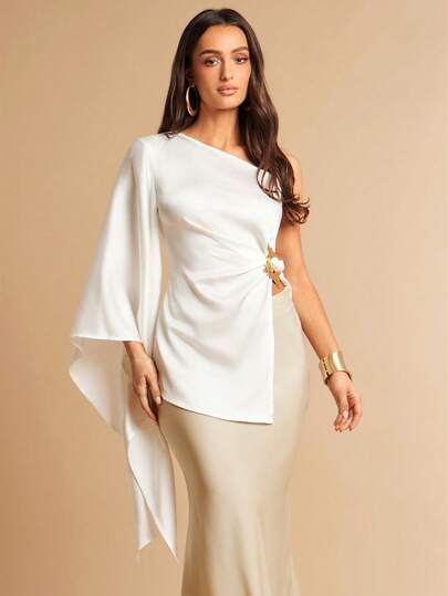 Silquee This Women's White One-Shoulder Flared Sleeve Top Features Square Metal Embellishments At The Side Waist And A Slit Hem. The Elastic Satin Irregular Hem Adds A Rich Texture And Makes It Suitable For Various Occasions, Including Parties, Formal Events, And Business Casual.,Summer Top