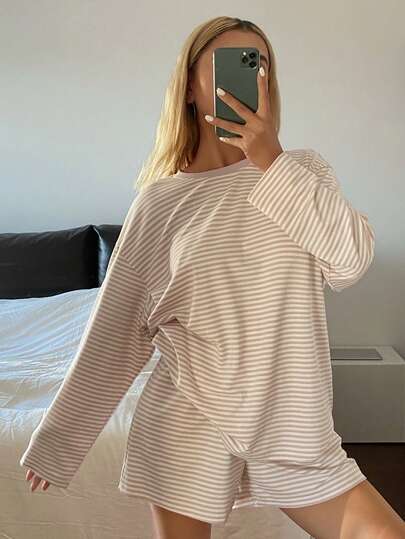 DAZY 2pcs/Set Women Loose Striped Long Sleeve T-Shirt And Shorts Pajama Set, Suitable For Spring And Summer