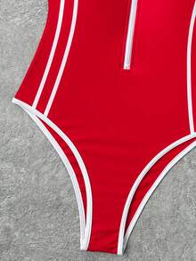 Swim SPRTY Áo chống nắng tay ngắn có khóa kéo, phối màu sọc và số dành cho nữ. - Đỏ - Xem 8