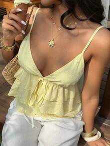 Sunnyshic Trang phục nữ cho năm mới, Halloween, Giáng sinh, Lễ Tạ ơn, phù hợp cho tiệc tùng, đi làm, hàng ngày, du lịch, áo mùa hè - Áo kiểu màu vàng thêu họa tiết khoét lỗ, áo hai dây dáng chữ A ôm eo, áo hai dây xếp tầng có nơ thắt cổ, dây đeo vai xếp ly phía sau. - Màu vàng - Xem 1