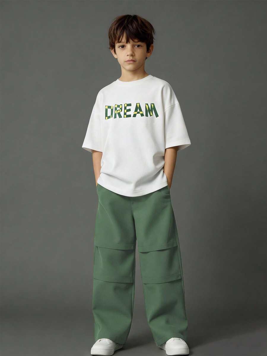 SHEIN Casuvi Kids Bộ 2 món đồ mặc mùa hè cho bé trai, áo thun và quần in chữ, kiểu dáng thường ngày. - trắng - Xem 1