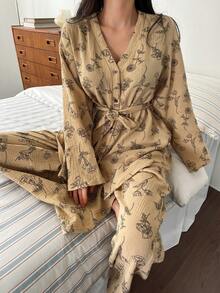 DAZY Bộ đồ ngủ nữ 2 món, chất liệu chiffon in họa tiết hoa văn, phối cúc trang trí, màu xuân. - Màu Khaki - Xem 10