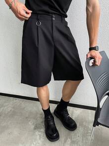 Claim Dot 加大码男士休闲褶皱短裤，适合日常休闲穿着、周末外出、旅行、朋友聚会等场合。这款百搭短裤是男士衣橱必备单品，也是送给男友或丈夫的绝佳礼物。 - 黑色 - 查看 3