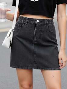 Chân váy denim cho bé gái tuổi teen, hàng mới về mùa hè, màu đen denim, kiểu dáng thời trang thường ngày, dáng ôm, chất liệu denim cotton thoải mái, phù hợp cho đi học, đi làm, mặc hàng ngày và các hoạt động ngoài trời. - màu đen - Xem 4