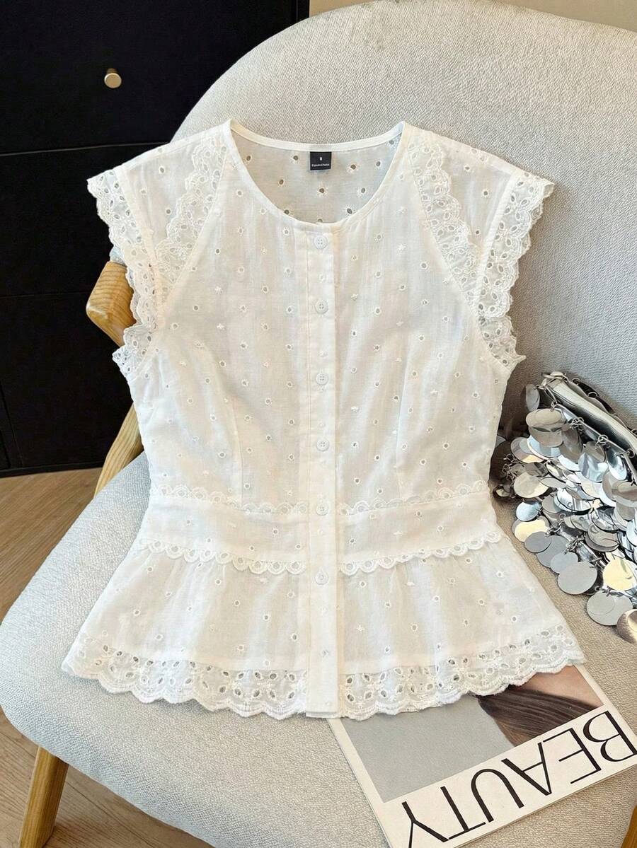 SHEIN Franclia Camisa casual de mujer con cuello redondo, abotonadura sencilla y bordado hueco - Blanco - Ver 1
