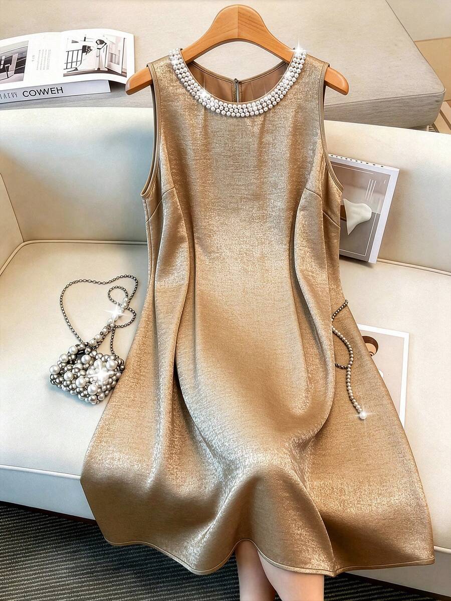 Plus Size Round Neck Pearl Embellished Elegant Sleeveless Dress - Champagne - View 1