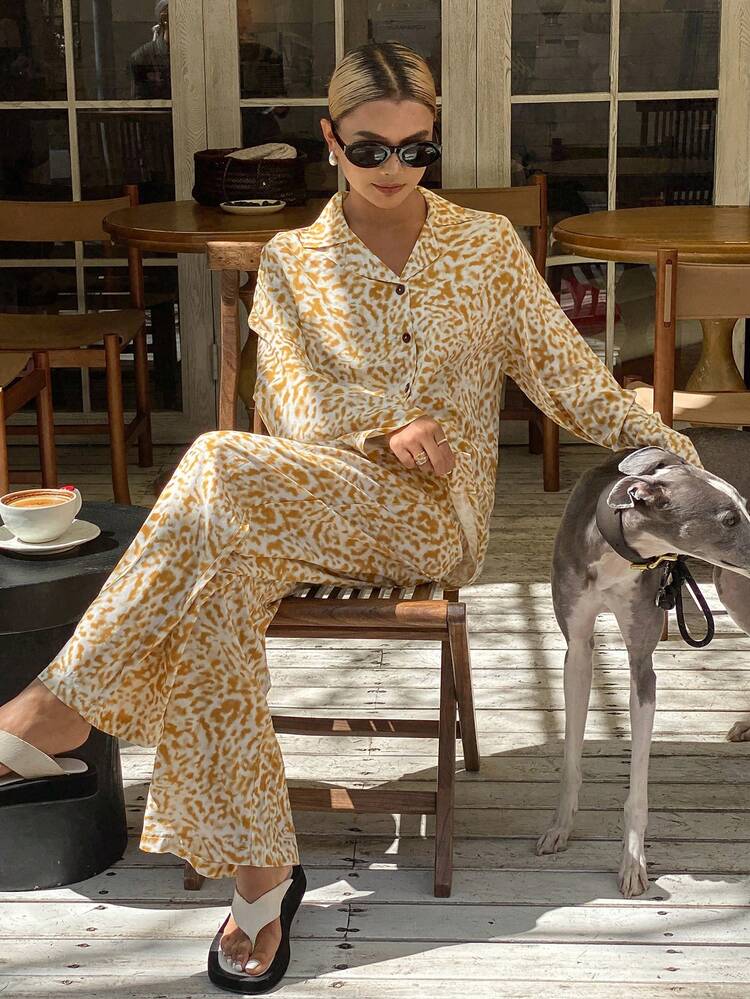 Leopard Print All-Over Allover Print Lightweight Loose Women Pajama Set