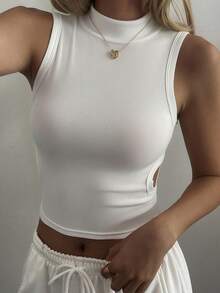 DAZY Áo hai dây nữ mùa hè cổ tròn, hở lưng, khoét lỗ, dáng ôm, ngắn, gợi cảm, phong cách Y2K - trắng - Xem 2