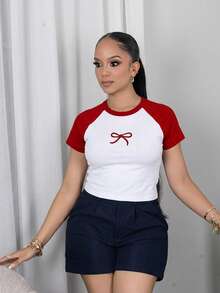 Melissa Matos Casual Red & White Round Neck Fitted Cropped Raglan Sleeve Short Sleeve T-Shirt, Red Bow Print,Vintage,Red TopIn Fall/Winter - Red and White - View 5
