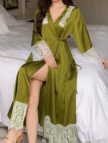 DAZY Elegant Contrast Color Lace Patchwork Satin Loose Long Robe For Women - Green - View 5