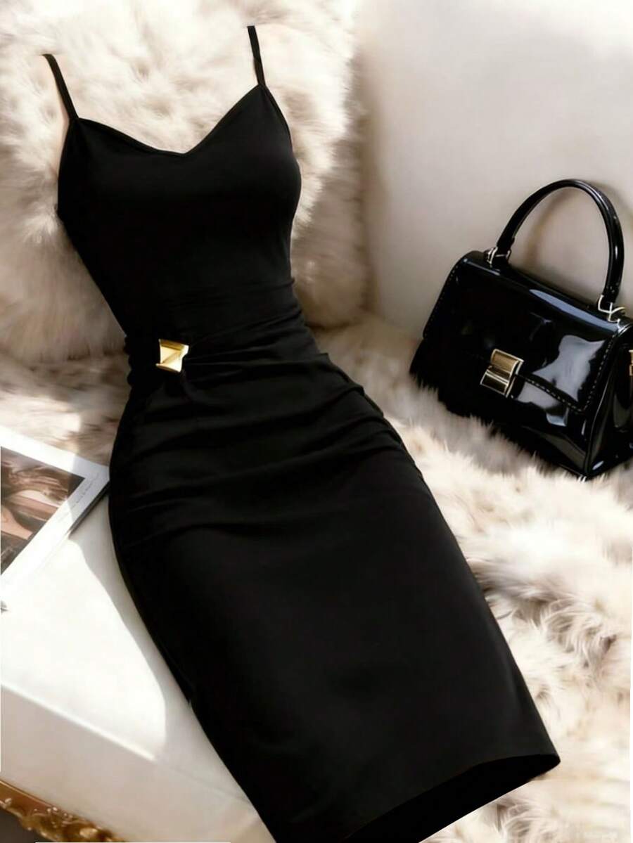 SHEIN 女士纯色金属装饰褶皱优雅吊带裙 - 黑色 - 查看 1