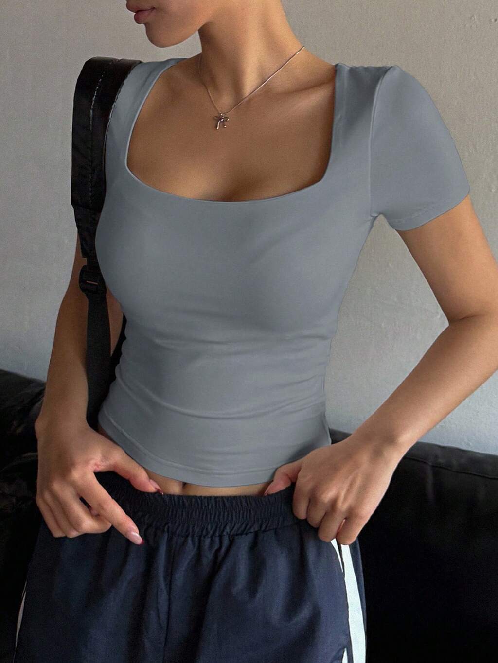 レディース スクエアネック 半袖 フィットTシャツ 夏用