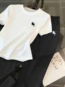 Resyla Women's Round Neck Knight Print Short Sleeve Top And Wide Leg Pants Casual 2 Pieces Set - Multicolor - View 3