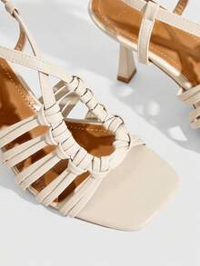 CUCCOO SZL Giày sandal cao gót màu ngà có quai ngang mắt cá chân, mũi vuông, kiểu dáng thanh lịch vượt thời gian cho các bữa tiệc cocktail và sự kiện trang trọng, giày cao gót cao gót màu ngà lấy cảm hứng từ phong cách cổ điển. - trắng - Xem 2