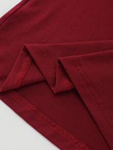 GlowEve CURVE Plus Size Women Elegant Sleeveless Rhinestone Button Elastic Top - Burgundy - View 8