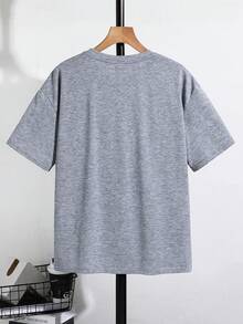 SHEIN 青少年男童休闲简约字母图案短袖圆领T恤，适合秋冬季节穿着。恐龙、恐龙骑士等青少年男童图案T恤，适合春夏穿着，日常穿着、运动、郊游、上学、聚会、节日、拍照等场合。 - 灰色 - 查看 2