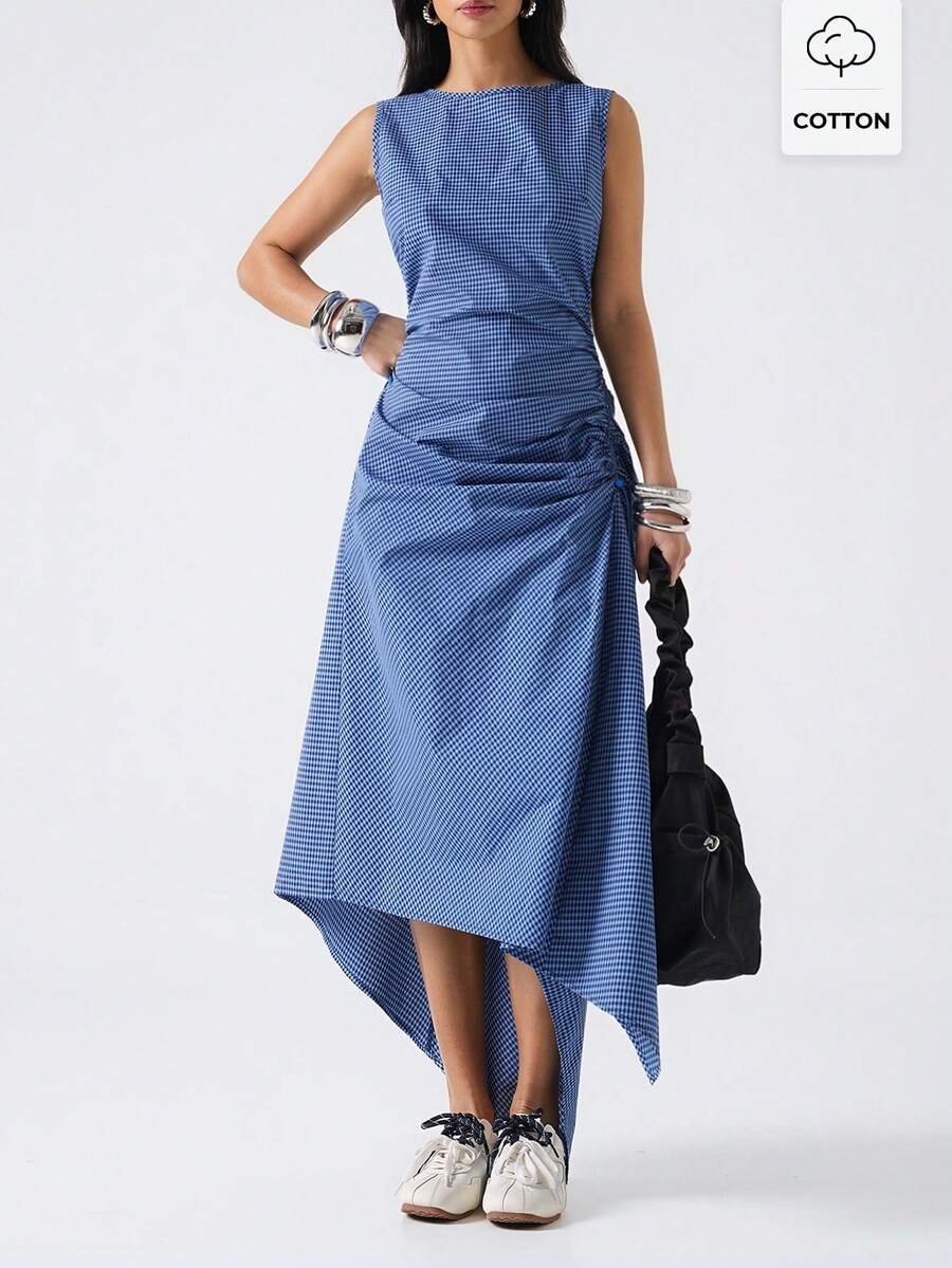 SHEIN EZwear Đầm cotton kẻ caro xanh dương cỡ lớn, có dây rút ở eo, kiểu dáng nhún bèo, không tay, thích hợp cho kỳ nghỉ xuân/hè. - Màu xanh lam - Xem 1