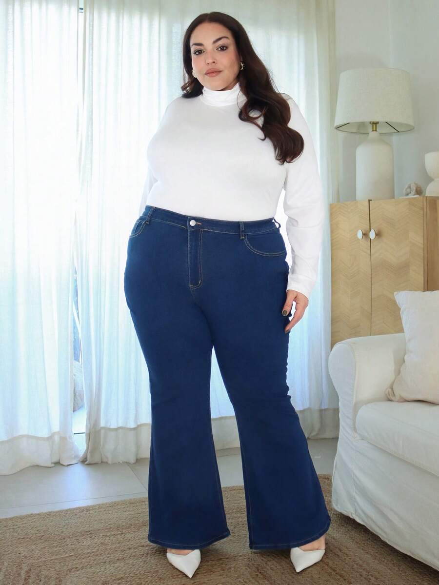 Pretty and Ole Jeans mit hoher Taille, schlanker Passform und weitem Bein in dunkler Waschung für Große Größen - Dunkle Waschung - Übersicht 1