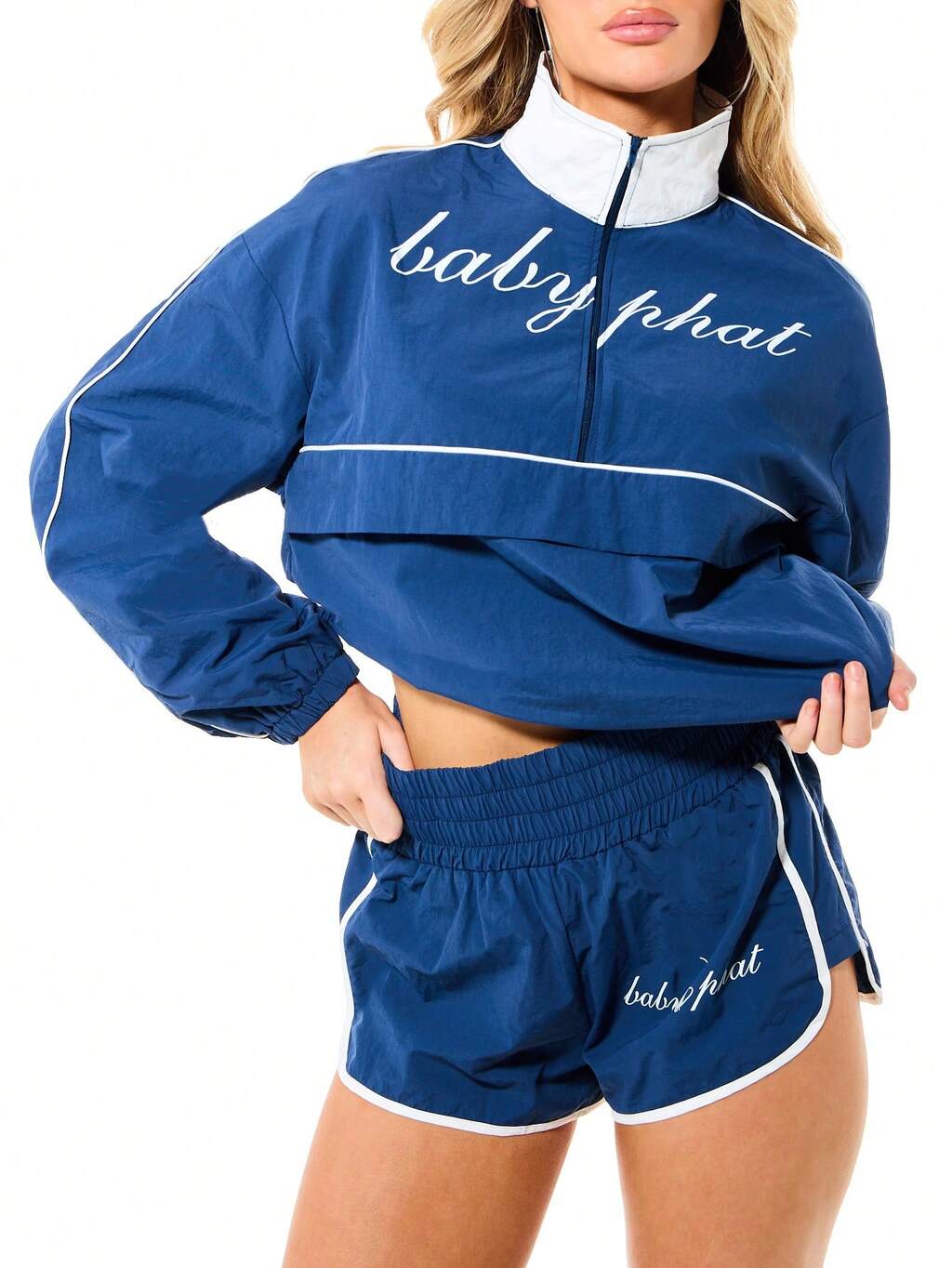 BABYPHAT Kurtka wiatrówka z krótkim zamkiem błyskawicznym i białym napisem w stylu retro, sportowa